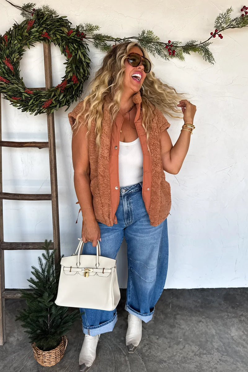 Camel Linden Sherpa Vest Jacket | PRE ORDER Arrives End Of Nov