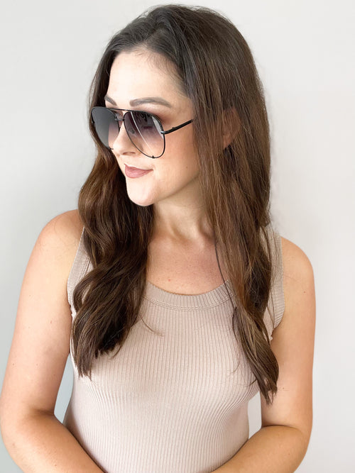 Malibu Aviator Sunglasses / Black Ombre Lense