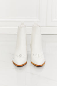 Love the Journey Stacked Heel Chelsea Boot in White ONLINE EXCLUSIVE