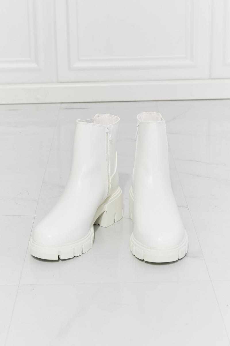 What It Takes Lug Sole Chelsea Boots in White ONLINE EXCLUSIVE