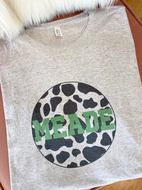 Cow Print Meade White Speckled Short Sleeve Graphic Tee / In Stock